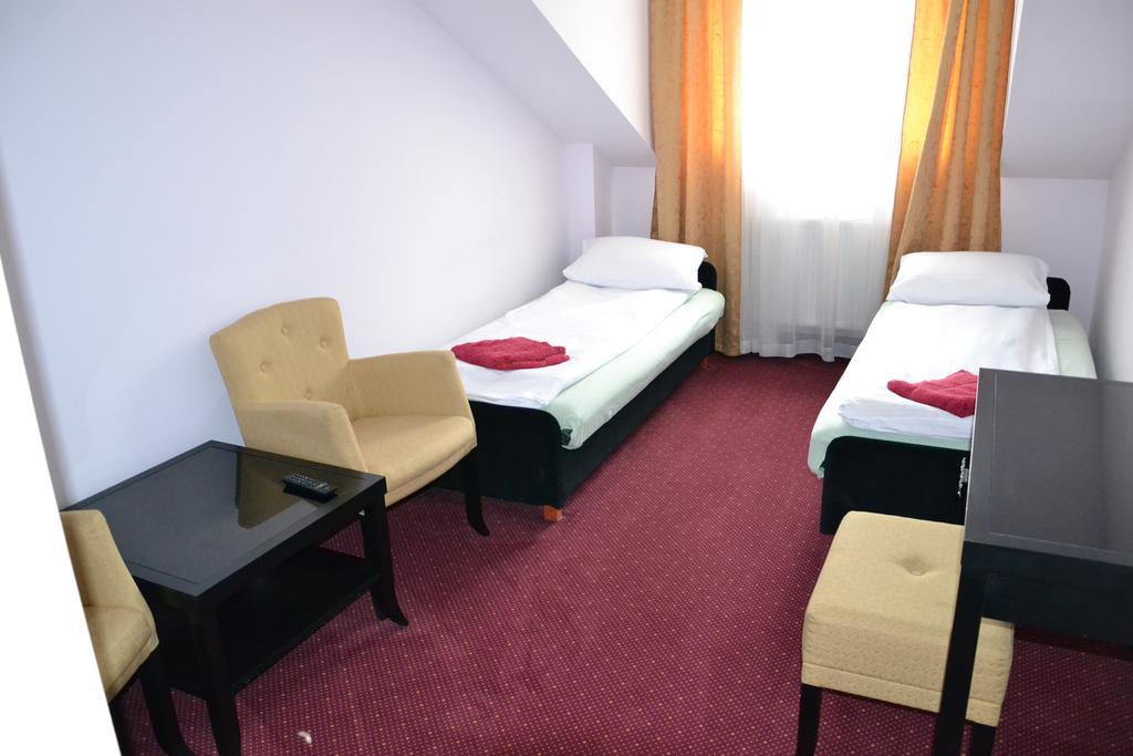 Hotel&Restauracja Zlote Runo Góra Kalwaria Camera foto